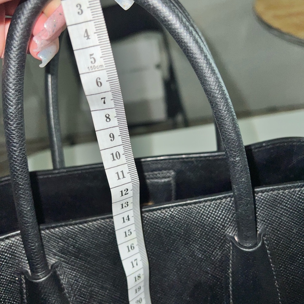 Authentic Prada Large Promenade - Picture 9 of 16